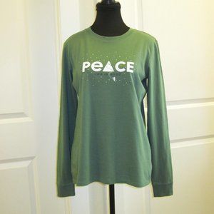 Life is Good Long Sleeve "Peace" Christmas T-Shirt In Medium, Green